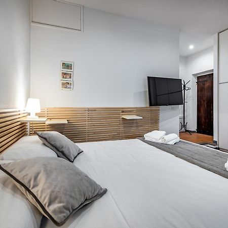Roommo Via Dei Pilastri Ambra Florens Exteriör bild